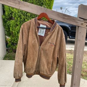 vintage brown leather bomber jacket w inside pocket! size M